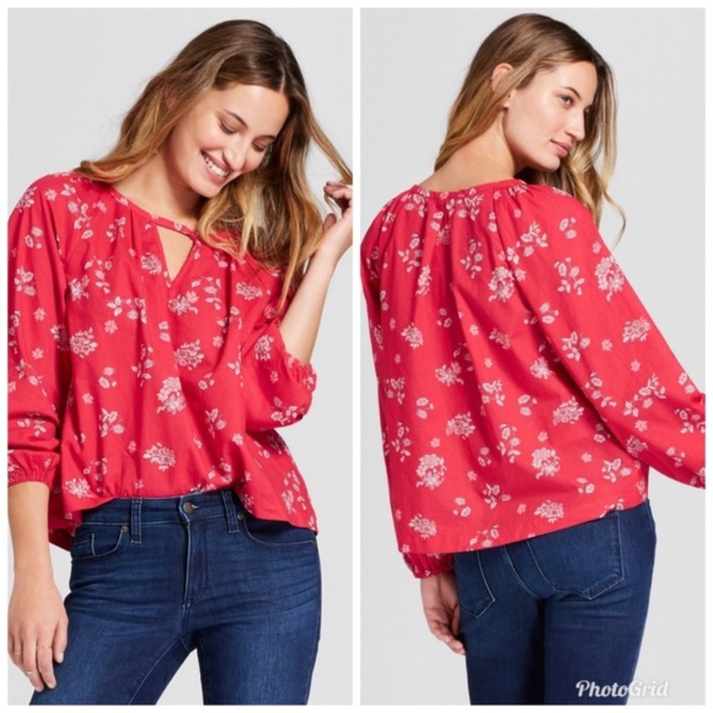 Universal Thread Red Long Bishop Sleeve Floral Key Hole Oversized Blouse EUC XS
